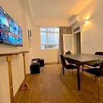 Queen Regina By Platform 357 Appartement Nicosia