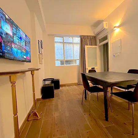 Queen Regina By Platform 357 Apartman Nicosia