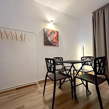 Apartman Queen Regina By Platform 357 *