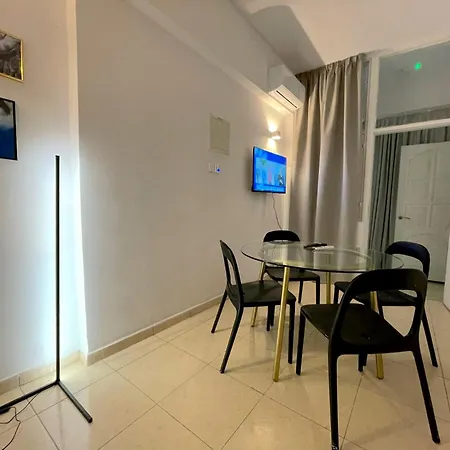 Queen Regina By Platform 357 公寓