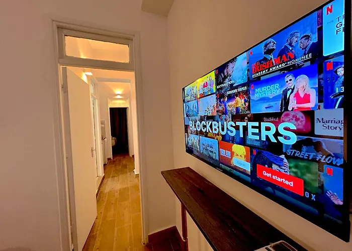 公寓 Queen Regina By Platform 357 *