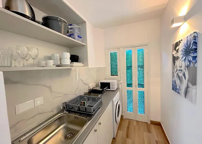 公寓 Queen Regina By Platform 357 尼科西亚