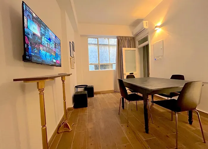 Queen Regina By Platform 357 Apartamento Nicosia