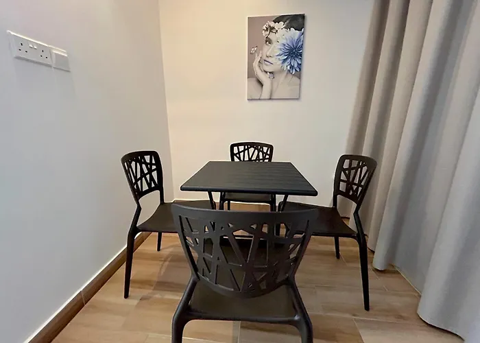 Queen Regina By Platform 357 Apartamento Nicosia